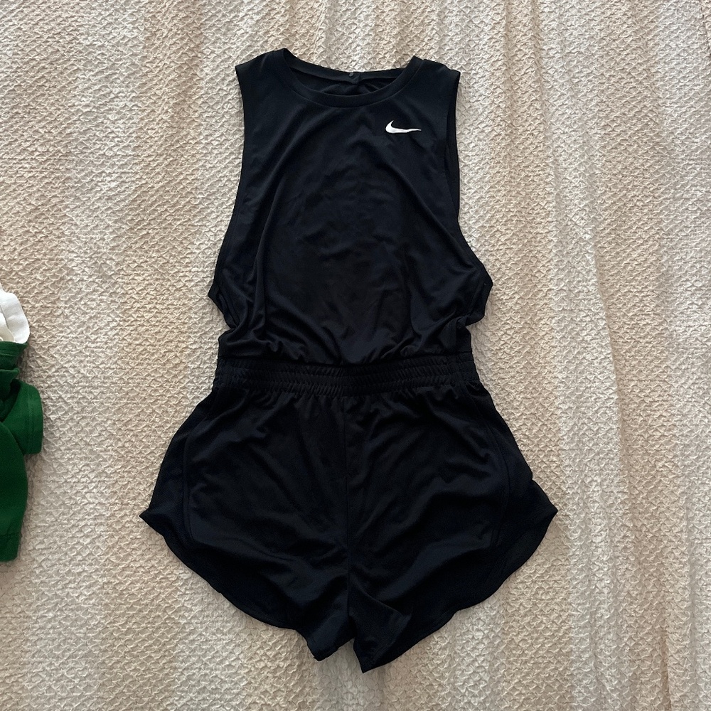 Nike romper